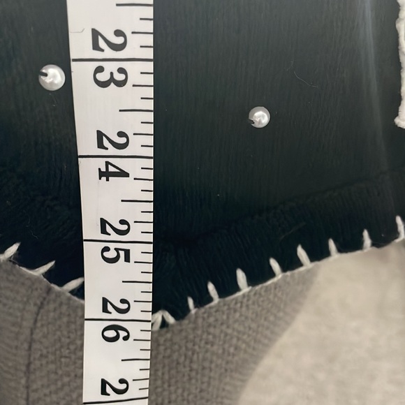 VTG Victoria Jones Embroidered Santa Cardigan Vest - Picture 7 of 8